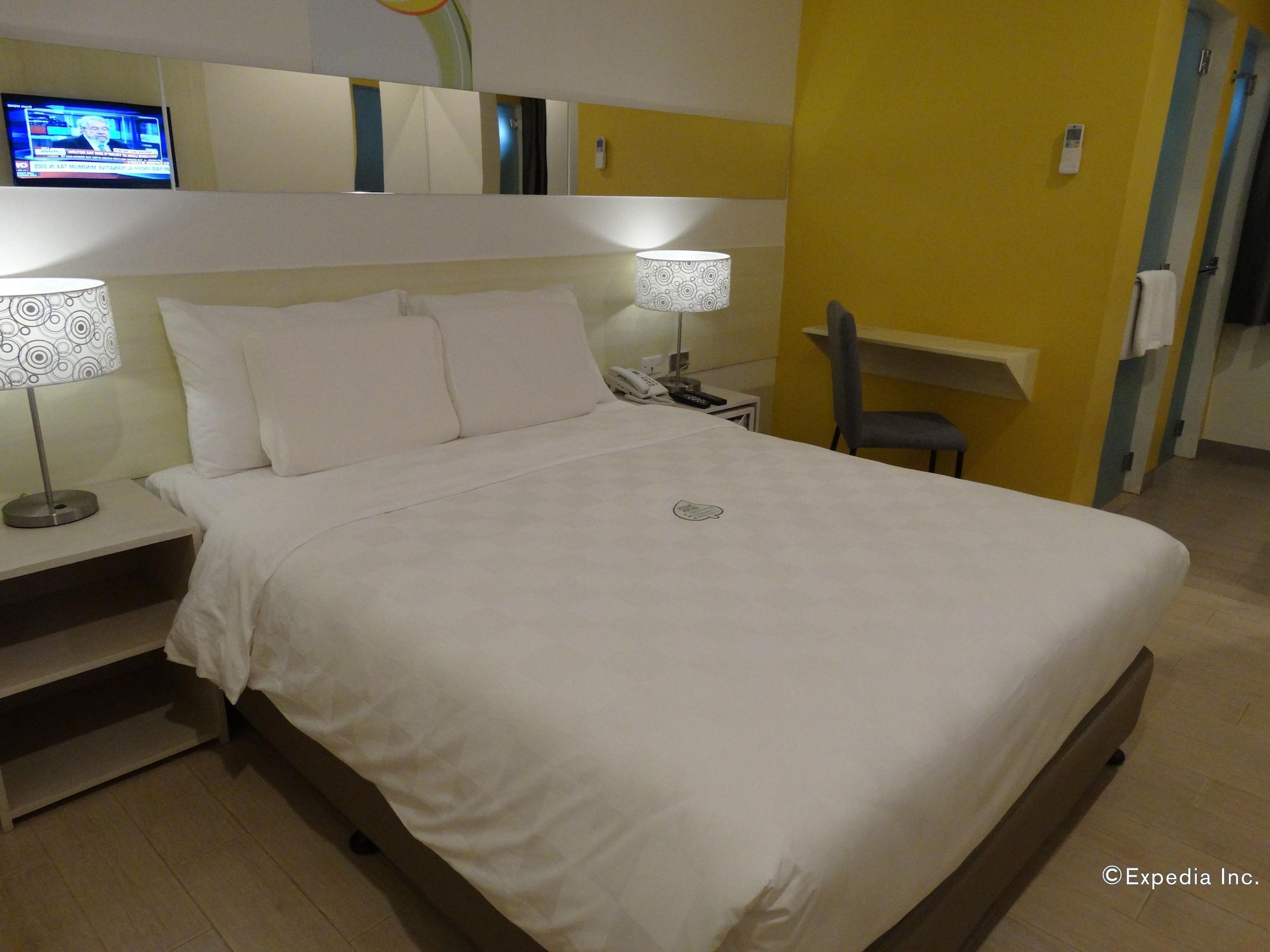 Go Hotels Lanang - Davao Zewnętrze zdjęcie