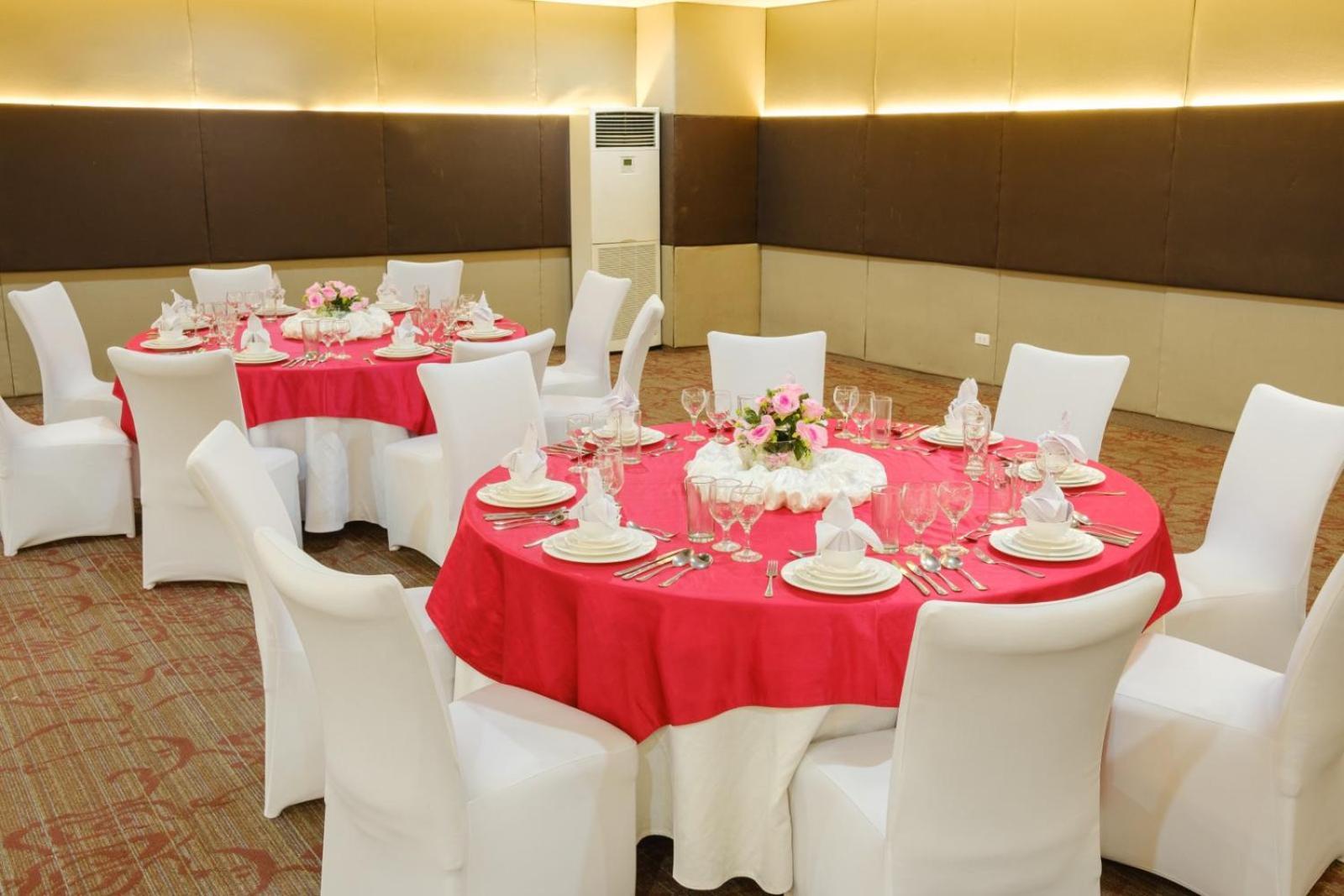 Go Hotels Lanang - Davao Zewnętrze zdjęcie