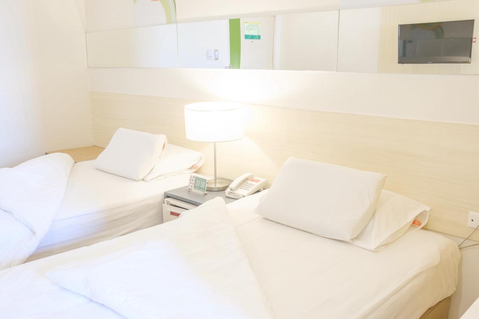 Go Hotels Lanang - Davao Zewnętrze zdjęcie