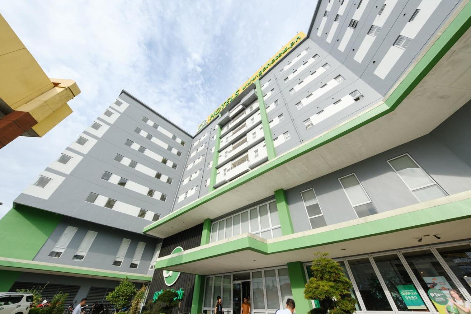 Go Hotels Lanang - Davao Zewnętrze zdjęcie